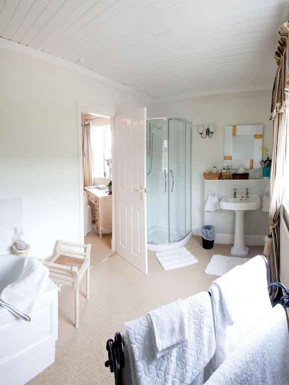 Budleigh House Bed & Breakfast East Butterwick Exterior photo