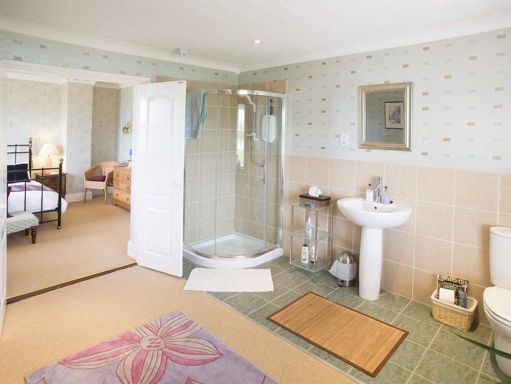 Budleigh House Bed & Breakfast East Butterwick Room photo