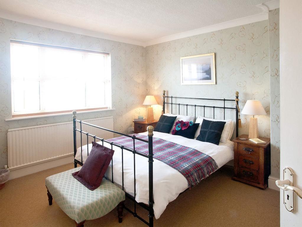 Budleigh House Bed & Breakfast East Butterwick Exterior photo